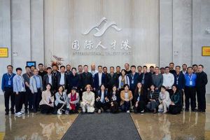 陕西省工业和信息化厅一行领导莅临热博官方网站_热博(中国)股份有限公司集团考察参观